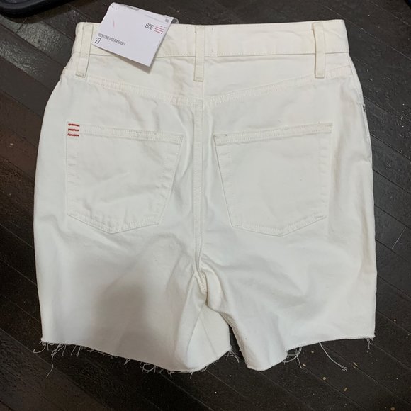 Size 27 BDG ‘90s Denim Short - Picture 5 of 5